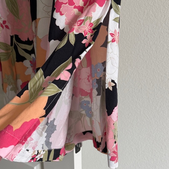 Floral Two-Piece Set with Top and Skirt - Picture 3 of 8